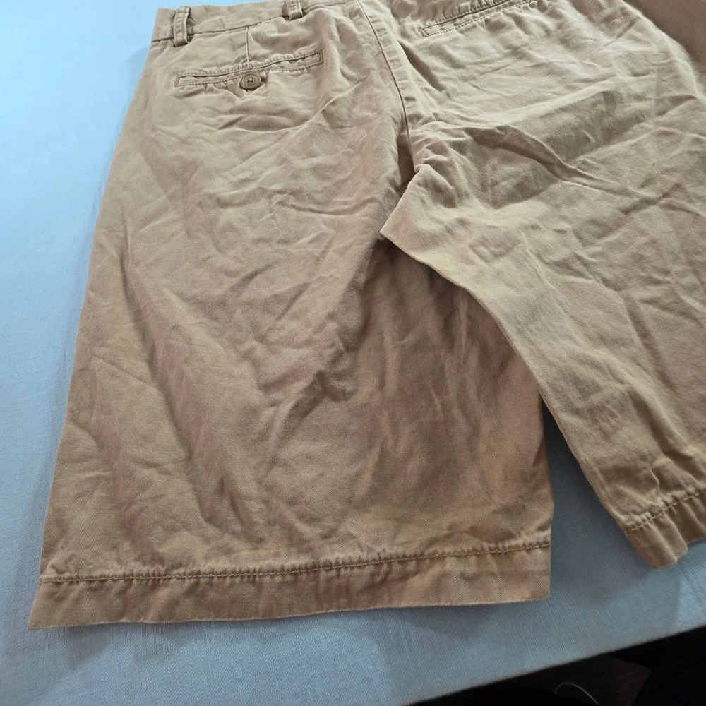 Old Navy Ultimate Slim Chino Shorts Mens 29 Basswood Brown Tan 152341-04